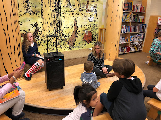 Book Store «Barnes & Noble», reviews and photos, 2051 N Federal Hwy, Fort Lauderdale, FL 33305, USA