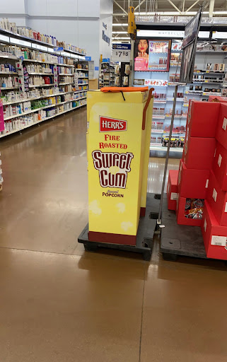 Department Store «Walmart Supercenter», reviews and photos, 1275 E 2nd St, Franklin, OH 45005, USA