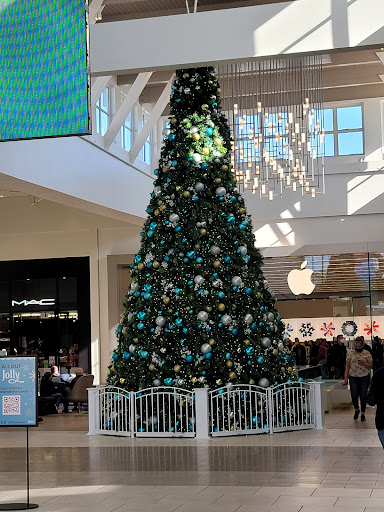 Computer Store «Apple Manhattan Village», reviews and photos, 3200 N Sepulveda Blvd, Manhattan Beach, CA 90266, USA