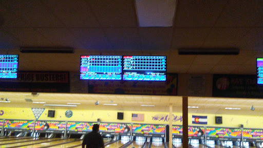Sports Bar «Crown Lanes Bowling Center & Sports Bar», reviews and photos, 2325 S Federal Blvd, Denver, CO 80219, USA