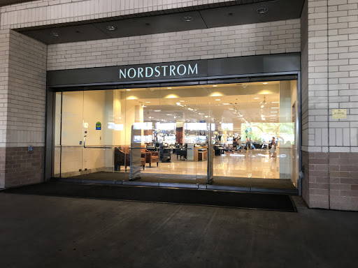 Department Store «Nordstrom Scottsdale Fashion Square», reviews and photos, 7055 E Camelback Rd, Scottsdale, AZ 85251, USA