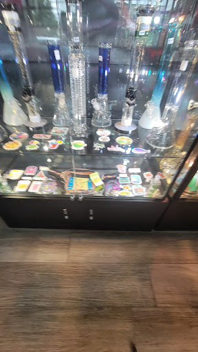 Tobacco Shop «The Happy Hippy Smoke Shop», reviews and photos, 1229 Michigan St NE b, Grand Rapids, MI 49503, USA