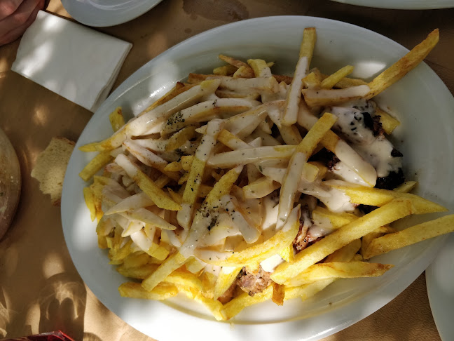 «Τ' ΑΛΩΝΙΑ» Παραδοσιακή Ελληνική Ταβέρνα - Εστιατόριο