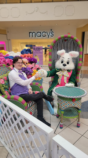 Shopping Mall «Willow Grove Park Mall», reviews and photos, 2500 W Moreland Rd, Willow Grove, PA 19090, USA