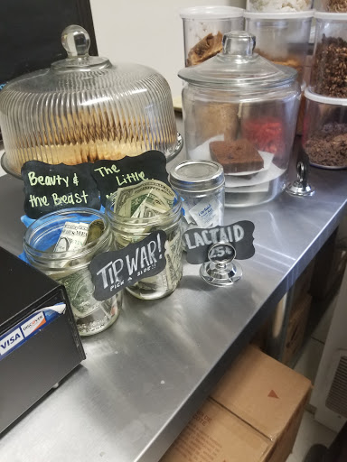 Dessert Shop «Quenelle», reviews and photos, 2214 W Magnolia Blvd a, Burbank, CA 91506, USA