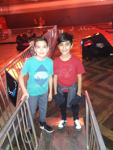 Bowling Alley «Bowlero Naperville», reviews and photos, 1515 Aurora Ave, Naperville, IL 60540, USA