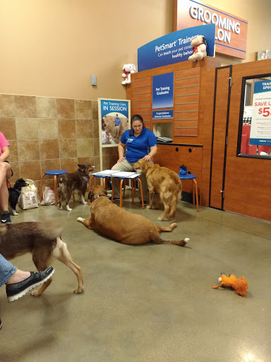 Pet Supply Store «PetSmart», reviews and photos, 104 Dettro Dr, Mattoon, IL 61938, USA