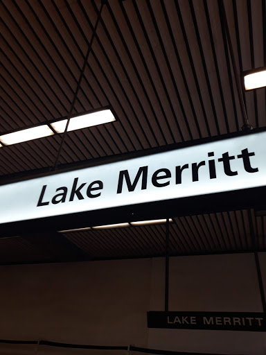 Liquor Store «Hometown Donuts Liquor & Food», reviews and photos, 93 8th St, Oakland, CA 94607, USA