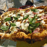 Photo n°5 de l'avis de Toby. fait le 18/08/2022 à 17:49 sur le  La Grotta Del Buono à Aversa