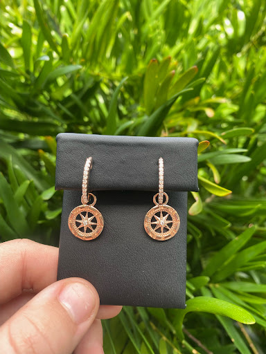 Jewelry Store «Bridge Street Jewelers», reviews and photos, 129 Bridge St, Bradenton Beach, FL 34217, USA