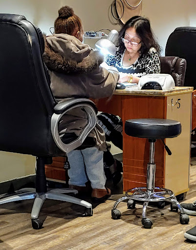 Hair Salon «Salon 35», reviews and photos, 2568 N Squirrel Rd, Auburn Hills, MI 48326, USA