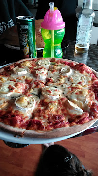 Plats et boissons du Pizzeria TOPO GIGIO Kebab Pizzas à Gémozac - n°9