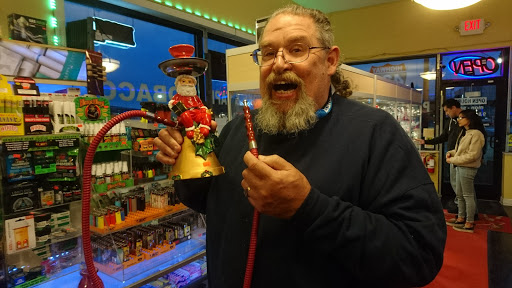 Tobacco Shop «Highway 420 Smoke Shop», reviews and photos, 1480 Southfield Rd, Lincoln Park, MI 48146, USA