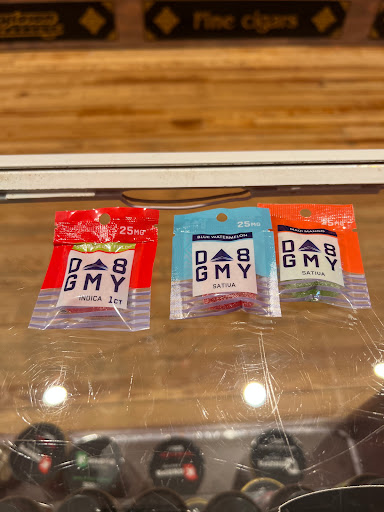 Tobacco Shop «Carytown Tobacco», reviews and photos, 218 W Main St, Charlottesville, VA 22902, USA