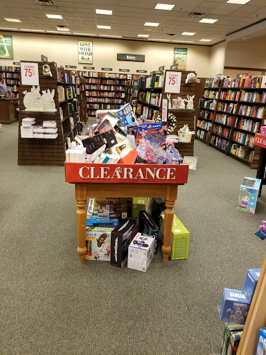 Book Store «Barnes & Noble», reviews and photos, 11500 Financial Centre Pkwy, Little Rock, AR 72211, USA