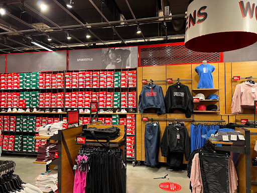 Shoe Store «PUMA», reviews and photos, 11401 NW 12th St #286, Miami, FL 33172, USA