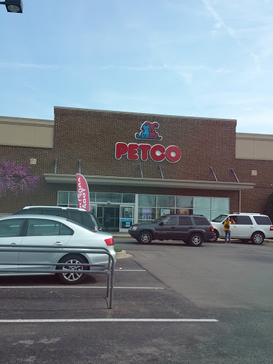 Pet Supply Store «Petco Animal Supplies», reviews and photos, 1014 Glenbrook Way, Hendersonville, TN 37075, USA