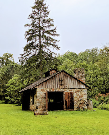 Park «Newlin Grist Mill Park», reviews and photos, 219 Mill Race Pl, Glen Mills, PA 19342, USA