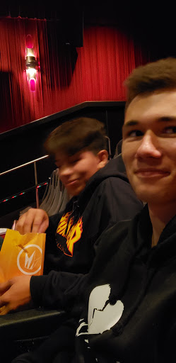 Movie Theater «Regal Cinemas Santiam 11», reviews and photos, 365 Lancaster Dr SE, Salem, OR 97301, USA