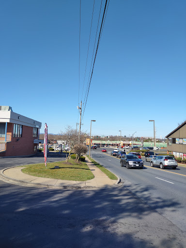 Cell Phone Store «Cricket Wireless Authorized Retailer», reviews and photos, 1100 W Patrick St k, Frederick, MD 21703, USA