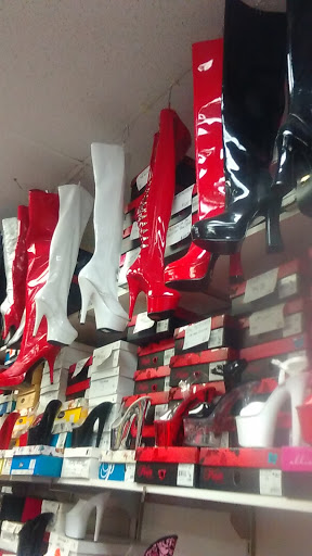 Lingerie Store «Naughty-N-Nice Lingerie», reviews and photos, 6201 Greenback Ln # D, Citrus Heights, CA 95621, USA