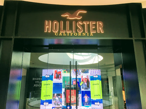 Clothing Store «Hollister Co.», reviews and photos, 2855 Stevens Creek Blvd #2585, Santa Clara, CA 95050, USA