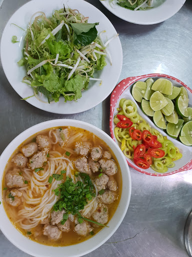 Quán Bún Cây Me