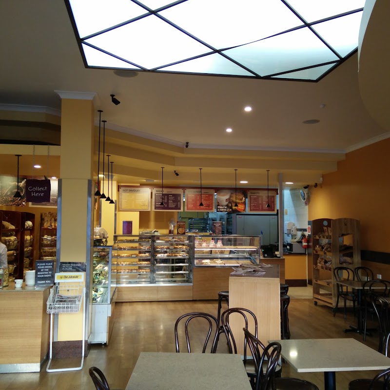 Bakery & Cafe – Banjo’s Devonport