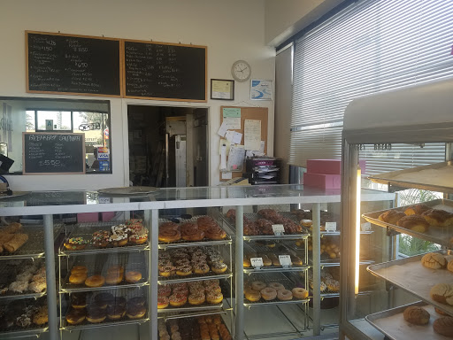 Donut Shop «Lucky Donuts House», reviews and photos, 909 Grand Ave #8, San Diego, CA 92109, USA