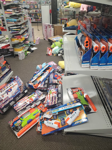 Clothing Store «Burlington Coat Factory», reviews and photos, 475 Union St, Waterbury, CT 06706, USA