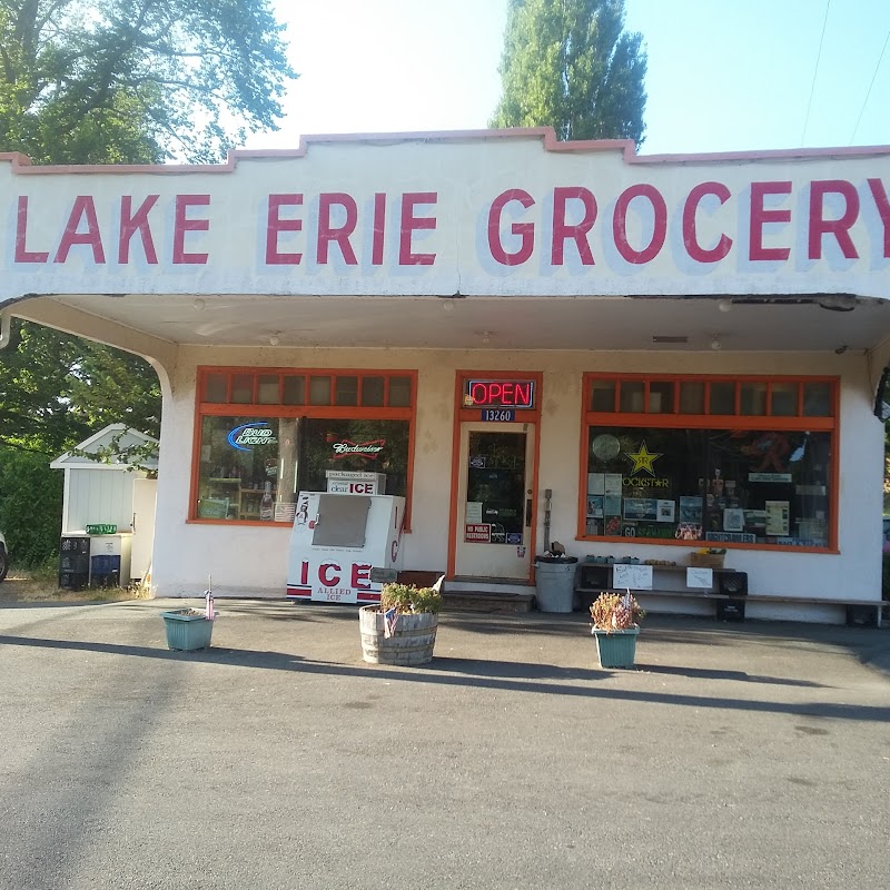 Lake Erie Grocery & Trailer