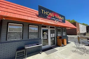 Thong summit thai & sushi image