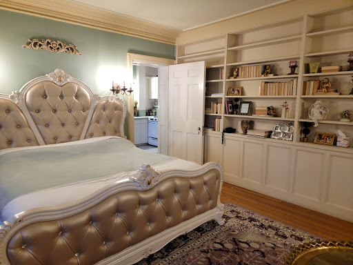 Bed & Breakfast «Thornewood Castle Bed and Breakfast», reviews and photos, 8601 N Thorne Ln SW, Lakewood, WA 98498, USA