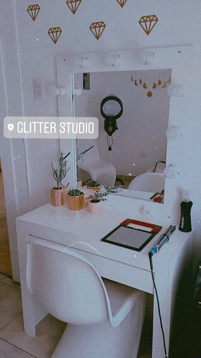 Glitter Studio - Peluquería & Makeup