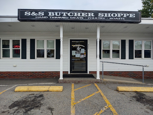 Grocery Store «S & S Farms & Deli Marketplace», reviews and photos, 307 W Boylston St, West Boylston, MA 01583, USA