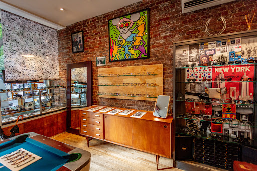 Optician «Silver Lining Opticians», reviews and photos, 92 Thompson St, New York, NY 10012, USA