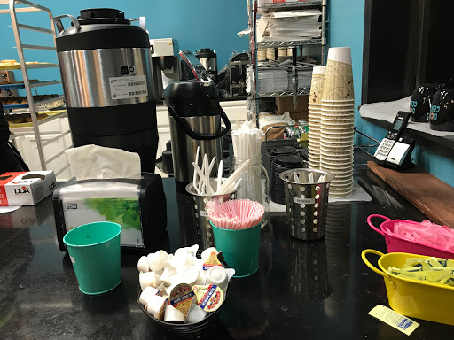 Donut Shop «Donut Central», reviews and photos, 1504 Central Ave, Columbus, IN 47201, USA