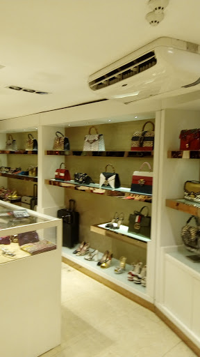 Polo Limited, 166 Ozumba Mbadiwe Ave, Victoria Island 100251, Lagos, Nigeria, Gift Shop, state Lagos