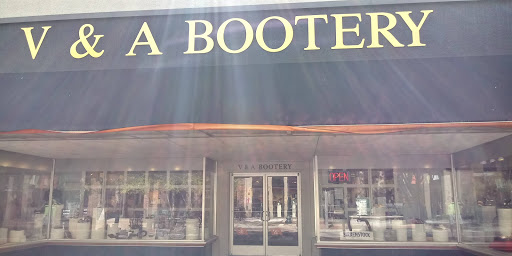 Shoe Store «V&A Bootery - Kalamazoo», reviews and photos, 202 S Burdick St, Kalamazoo, MI 49007, USA