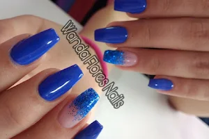 Wanda Flores Nails image