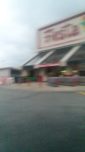 Grocery Store «Fiesta Mart», reviews and photos, 1603 Spencer Hwy, South Houston, TX 77587, USA