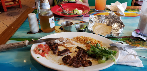 Shopping Mall «Lincoln Court Shopping Center», reviews and photos, 215 Lancaster Ave, Frazer, PA 19355, USA