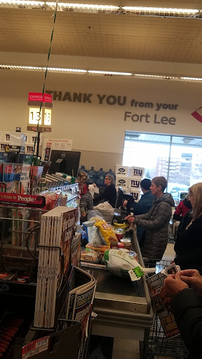 Grocery Store «ACME Markets», reviews and photos, 2160 Lemoine Ave, Fort Lee, NJ 07024, USA