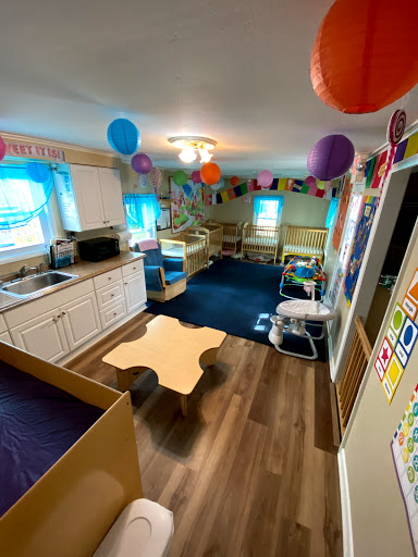 Day Care Center «Miles of Smiles Daycare/Preschool Center», reviews and photos, 14 Luppatatong Ave, Keyport, NJ 07735, USA