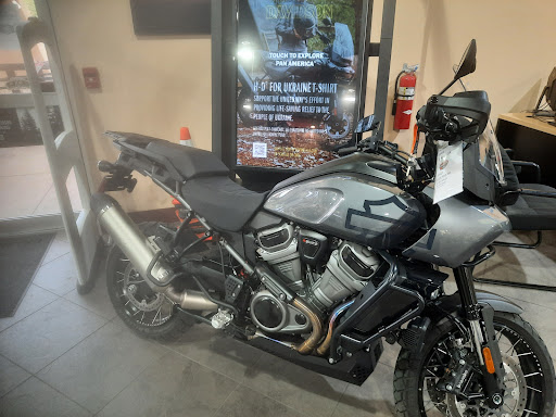 Motorcycle Dealer «Caliente Harley-Davidson», reviews and photos, 7230 NW Loop 410, San Antonio, TX 78245, USA