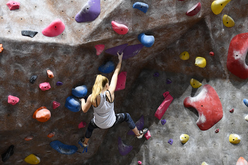 Rock Climbing Gym «Vertical Rock Indoor Climbing Center», reviews and photos, 10225 Nokesville Rd, Manassas, VA 20110, USA