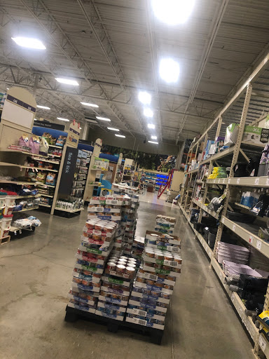 Pet Supply Store «PetSmart», reviews and photos, 934 W Street Rd, Warminster, PA 18974, USA