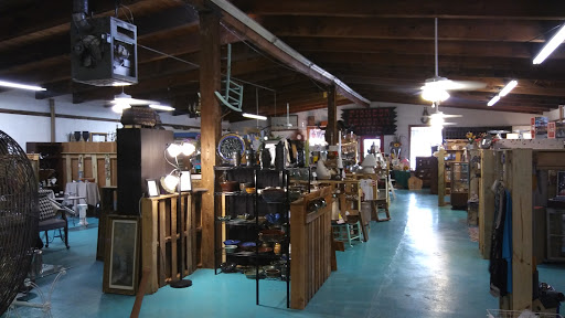 Antique Store «Pioneer General Store Antique Market», reviews and photos, 8244 Thornton Ave, Leeds, AL 35094, USA