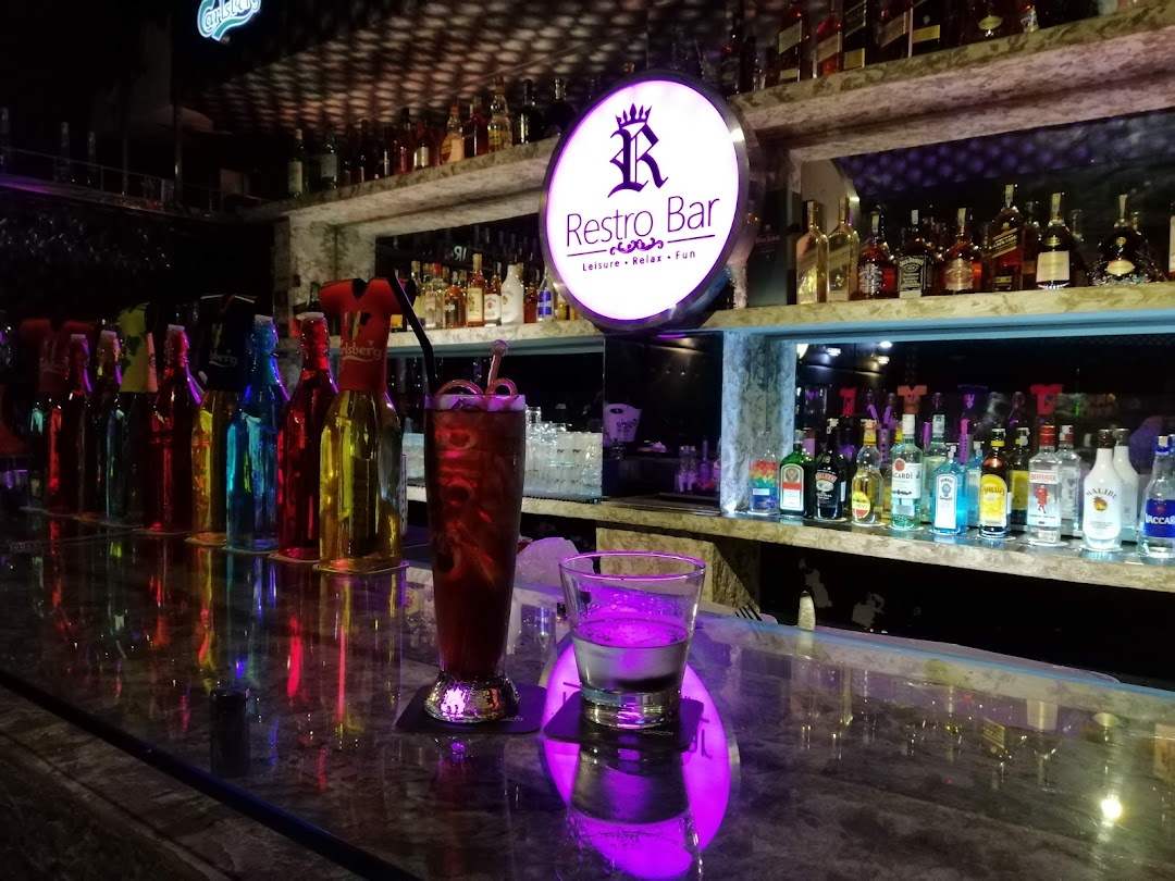 Restro Bar