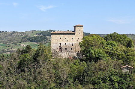 Castello di Pellegrino Parmense SP359R, 43047 Pellegrino Parmense PR, Italia